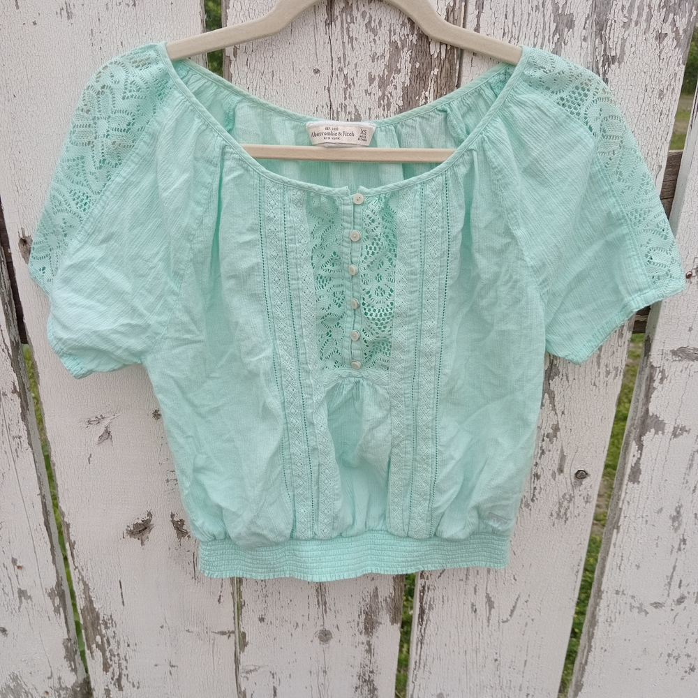 Abercrombie & Fitch light & soft Woman's Top with lace detail Spring Summer